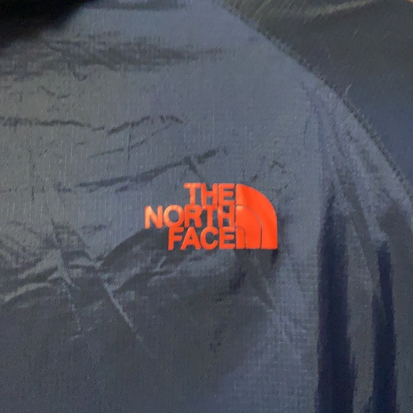 1221 The North Face - Hydrenalite WindBreaker/Rain Jacket - Picture 7 of 9